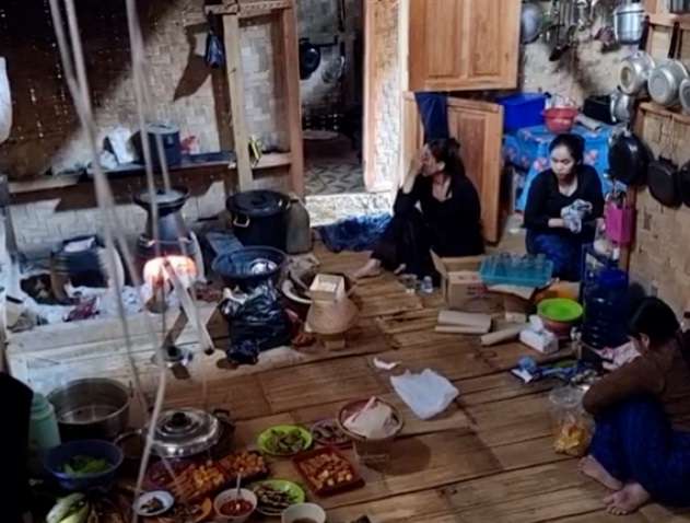 Potret Gadis Suku Baduy Saat Masak, Ternyata Pakai Tungku Khusus, Hasilnya Bikin Ngiler!