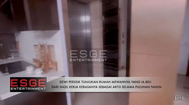 10 Potret Rumah Dewi Perssik Seharga Rp50 Miliar, Bak Mall Pribadi, Tegaskan Bukan Ngontrak!