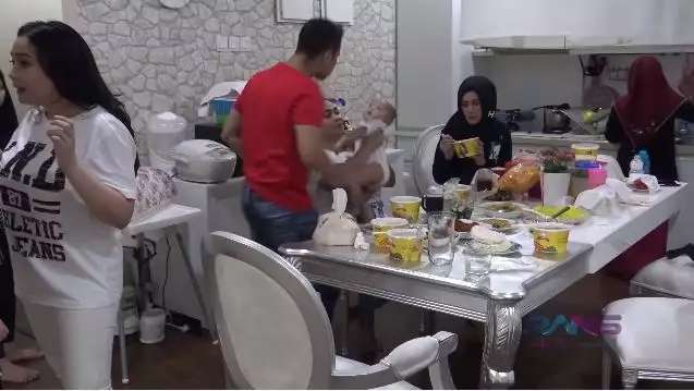 10 Adu Mewah Rumah Raffi Ahmad VS Desta, Jadi Musuh, Tak Diduga Ternyata Lebih Megah …