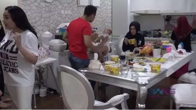 10 Adu Mewah Rumah Raffi Ahmad VS Desta, Jadi Musuh, Tak Diduga Ternyata Lebih Megah …