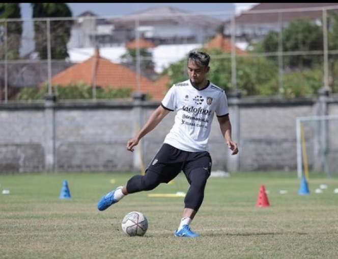 Ingat Gunawan Dwi Cahyo Ayah Sambung Kiesha Alvaro? Pernah Jadi Bek Timnas - Alami Cedera Kaki, Begini Kabar Terbarunya!