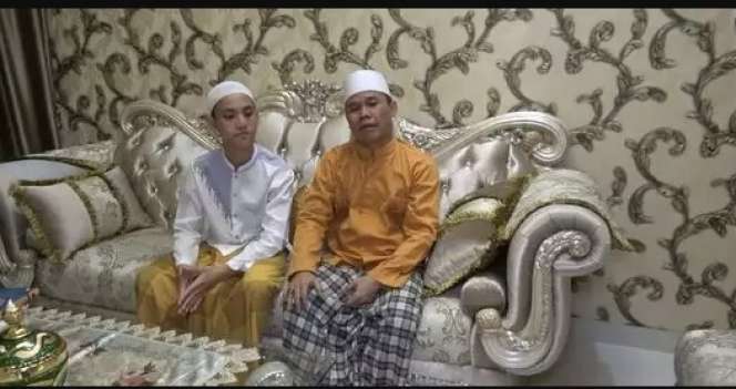 Potret Rumah Akri Patrio yang Tak Tersorot, Desain Ruang Tamunya Keren Banget!
