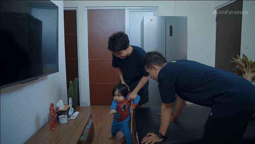 Potret Rumah Arif Brata Komika yang Viral Lewat Series `Layangan Putus`, Huniannya Pernah Digeruduk Warga!