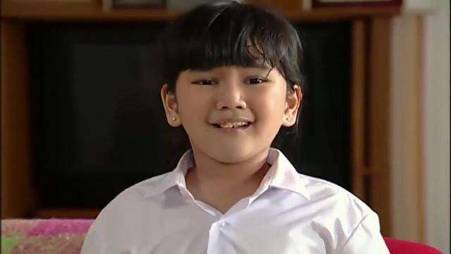 Potret Masa Kecil Rachel Amanda, Punya Pipi Super Chubby hingga Pintar Pose Depan Kamera!