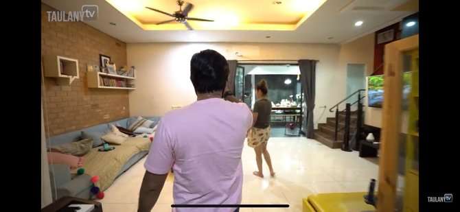 10 Potret Rumah Hesti Purwadinata Sahabat Enzy Storia, Ternyata Sederhana, Banyak Bak Sampah!