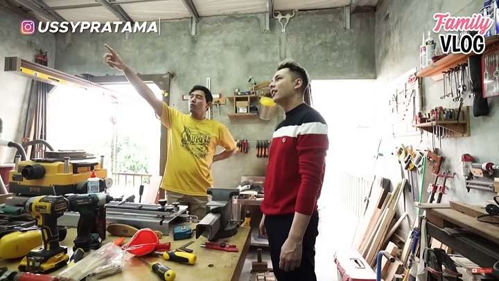 10 Potret Rumah Hesti Purwadinata Sahabat Enzy Storia, Ternyata Sederhana, Banyak Bak Sampah!