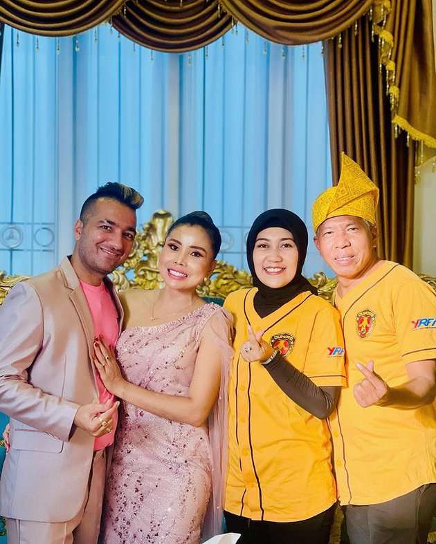 Potret Rumah Eva Belisima di Pontianak, Super Mewah Bak Kerajaan, Kehadiran Kiwil Tuai Sorotan!