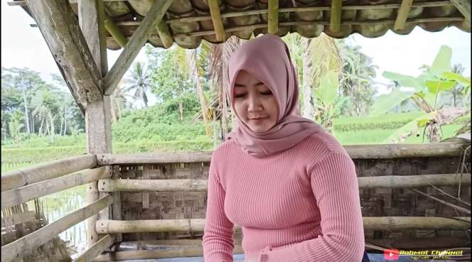 Potret Naila Janda Cantik Asal Tasikmalaya, Parasnya Bak Bidadari Bikin Sudah Kedip!
