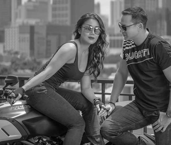 8 Potret Inge Anugrah, Istri Ari Wibowo yang Jarang Tersorot, Usia 42 Tapi Bodygoals & Hot Abis! 