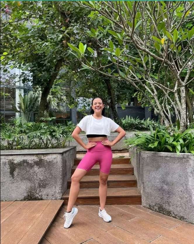 Ingat Penyanyi Cilik Pelantun Lagu `Kata Mama Papa`? Dulu Hits Banget, Kini Banting Stir Jadi Instruktur Zumba!