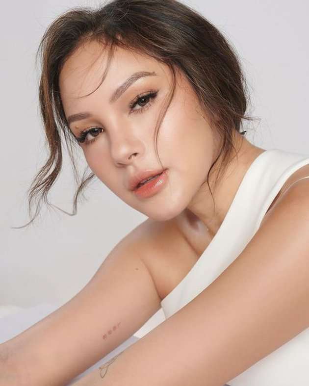 Potret Paola Serena yang Dikabarkan Dekat dengan Gading Marten, Paras Cantiknya Bikin Salfok!