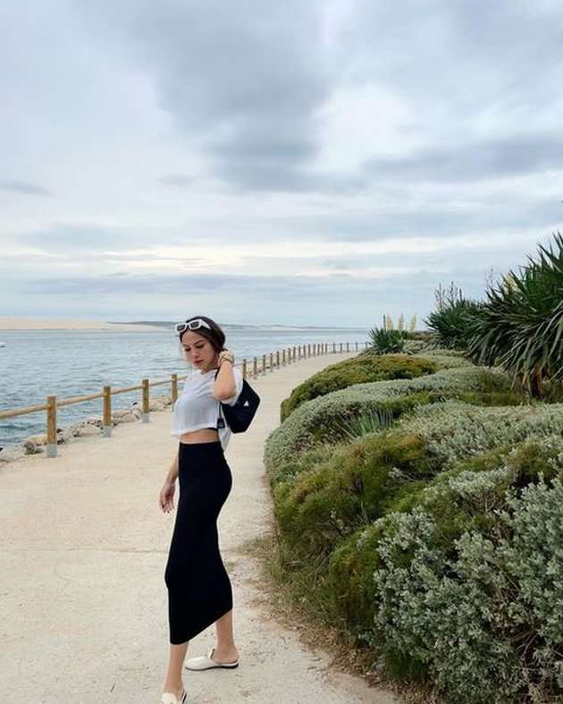 Potret Paola Serena yang Dikabarkan Dekat dengan Gading Marten, Paras Cantiknya Bikin Salfok!