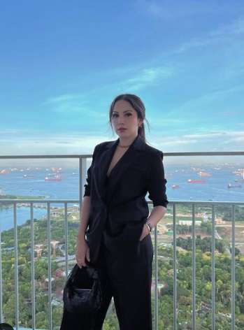 Potret Paola Serena yang Dikabarkan Dekat dengan Gading Marten, Paras Cantiknya Bikin Salfok!