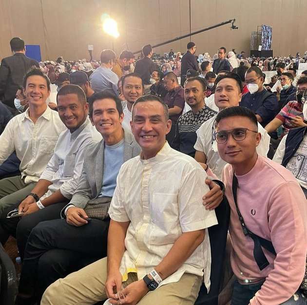 Potret Daniel Mananta Ikut Kajian Tentang Al-Quran Ditemani Sang Istri, Ungkapan Keyakinannya Sekarang