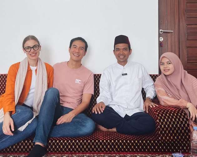 Potret Daniel Mananta Ikut Kajian Tentang Al-Quran Ditemani Sang Istri, Ungkapan Keyakinannya Sekarang