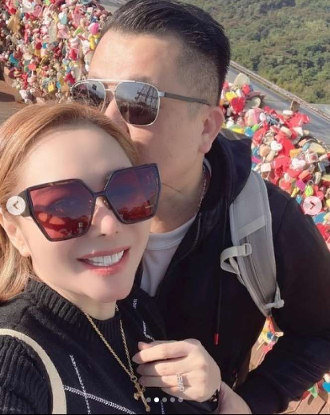 Ingat Artis Cantik yang Video Vulgarnya Tersebar di Medsos? Kini Hidupnya Berubah Drastis, Dinikahi Pria Kaya & Lakukan Oplas