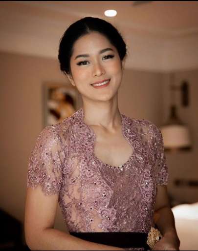 Dulu Dinikahi Juragan Bioskop Berujung Cerai, Artis Cantik Ini Bahagia Usai Dipinang Aktor Malaysia!