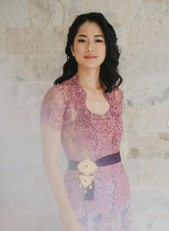 Dulu Dinikahi Juragan Bioskop Berujung Cerai, Artis Cantik Ini Bahagia Usai Dipinang Aktor Malaysia!
