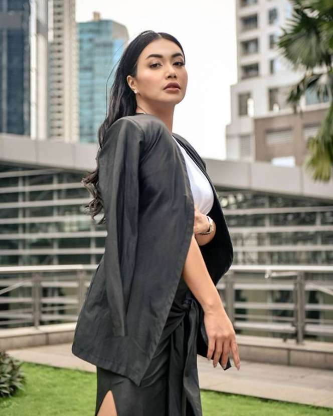 Sederet Seleb Cantik Terpaksa Jual Rumah karena Berbagai Alasan, Terbaru Jedar