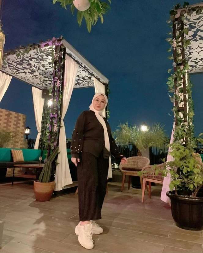 Dipoligami 4 Kali Saat Usia 24 Tahun, Artis Cantik ini Bertahan 38 Tahun, Kini Jadi Istri Satu-Satunya Raja Dangdut