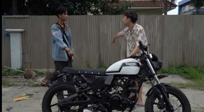 Detik-detik Motor Dilan Cepmek Dihancurkan, Ternyata Endingnya Bikin Haru!