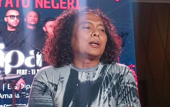 Setelah Tata Janeeta, Deolipa Bakal Gandeng Ayu Ting Ting dan Slank