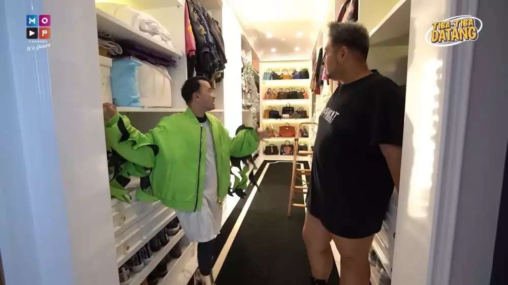 10 Potret Rumah Baru Ivan Gunawan yang Mewah & Glamor, Kamar Tidurnya Bikin Ruben Onsu Melongo!