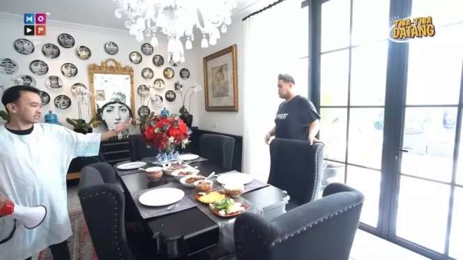 10 Potret Rumah Baru Ivan Gunawan yang Mewah & Glamor, Kamar Tidurnya Bikin Ruben Onsu Melongo!
