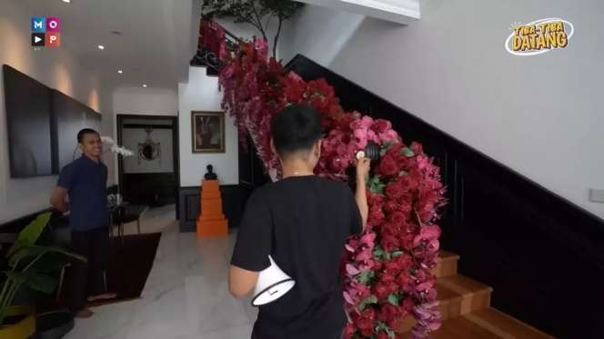 10 Potret Rumah Baru Ivan Gunawan yang Mewah & Glamor, Kamar Tidurnya Bikin Ruben Onsu Melongo!