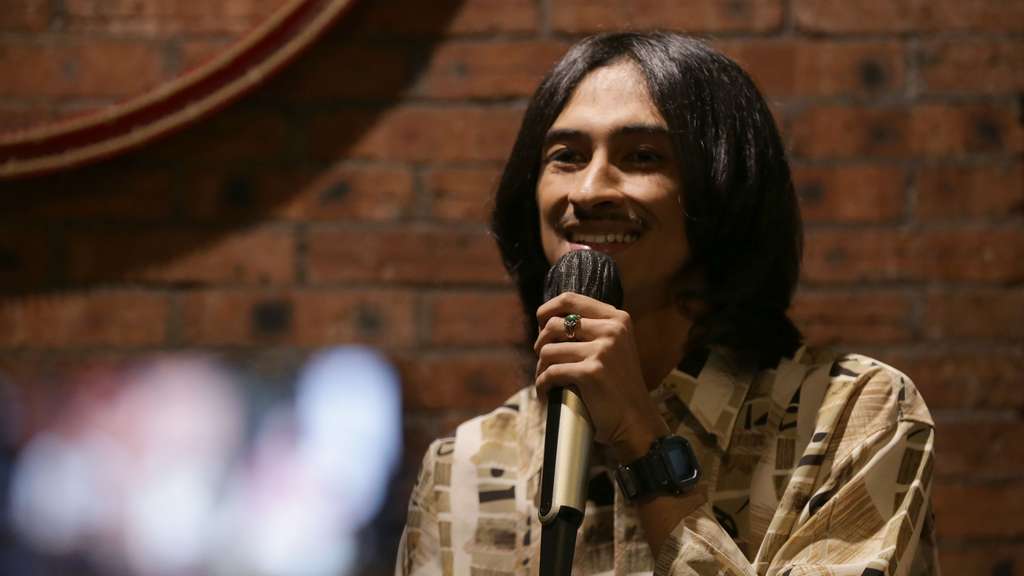 Weswey Ceritakan Kisah Cinta Lewat Single ‘Tolong Bilang’ 