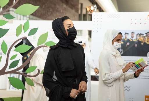 Potret Sheikha Moza Ibu Emir Qatar yang Super Modis, Ternyata Salah Satu Perempuan Muslim Terkaya di Dunia! 