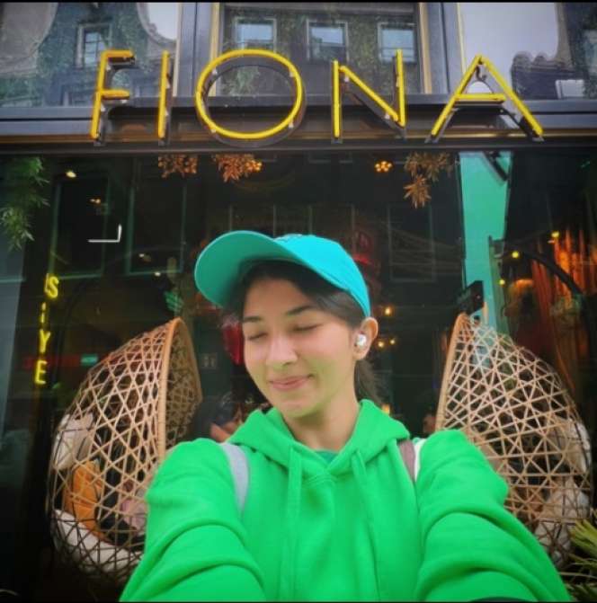 Beda Usia 18 tahun, Artis Cantik Ini Dinikahi Bos Tambang, Dituduh Hanya Incar Harta!