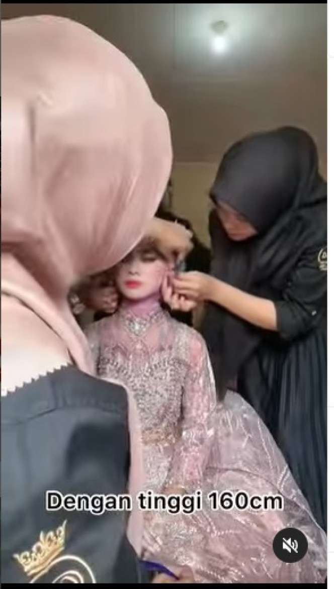 Viral Potret Pengantin Beratnya Hanya 33 Kg, MUA Bantu Agar Tampil Berisi, Hasilnya Bikin Pangling!