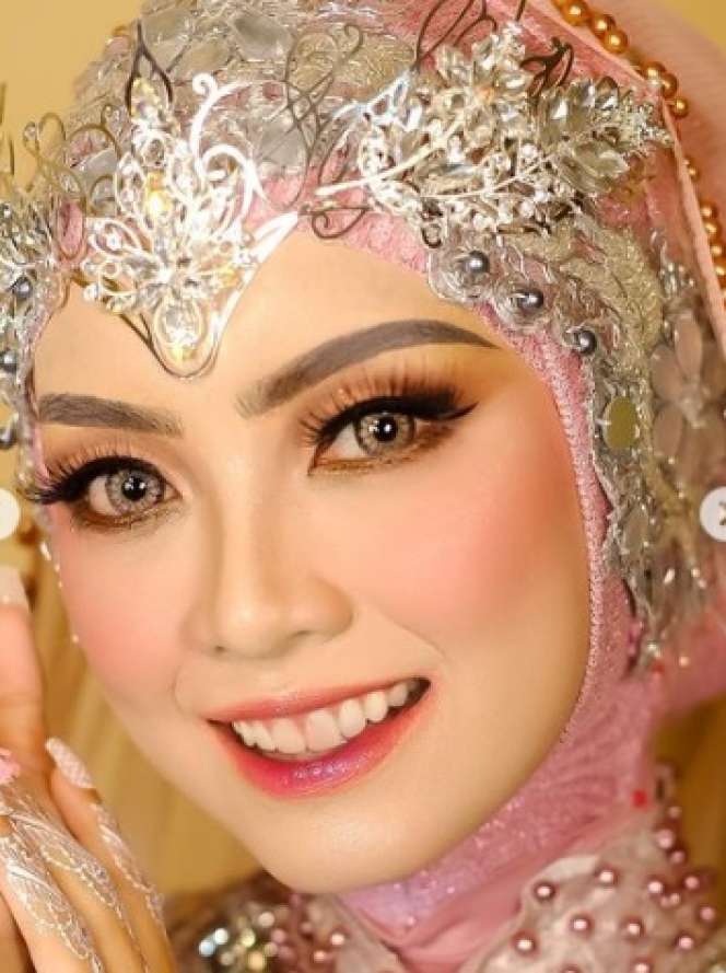 Viral Potret Pengantin Beratnya Hanya 33 Kg, MUA Bantu Agar Tampil Berisi, Hasilnya Bikin Pangling!