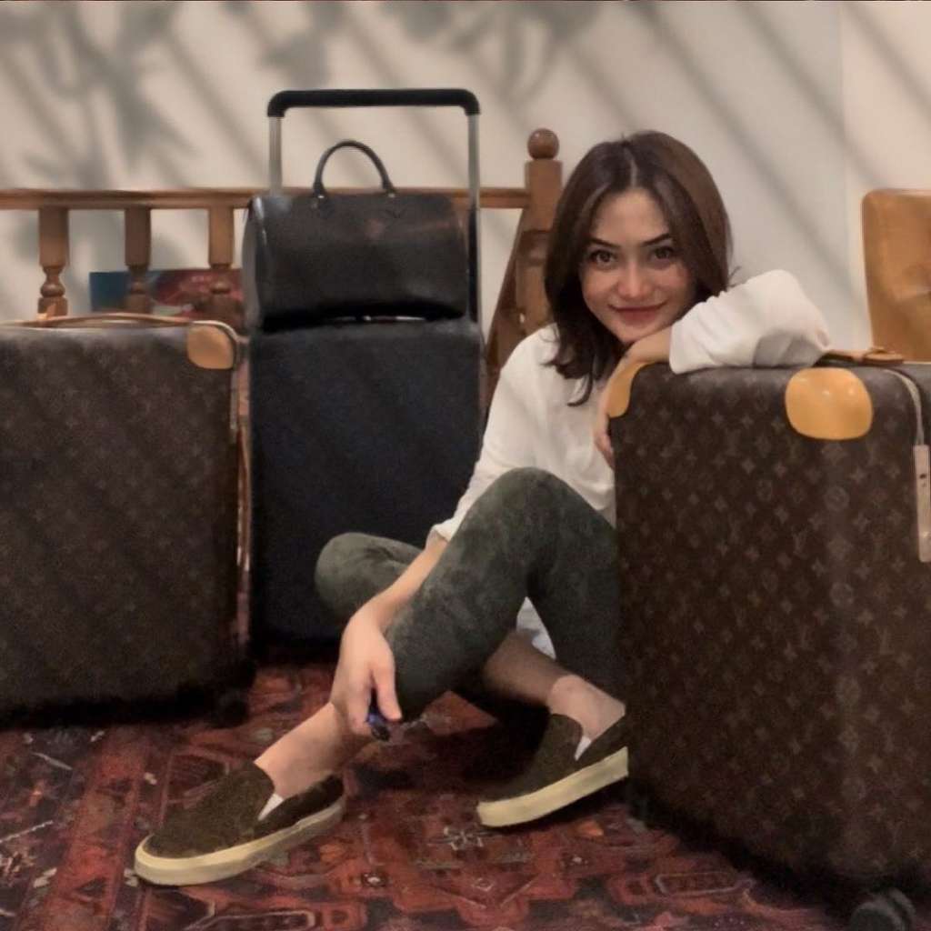 Potret Citra Kresna Kekasih Baru Enji, Mantan Istri Ricky Subagja