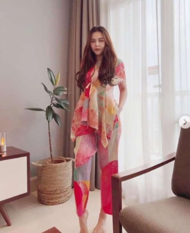 Masih Ingat Ratu Rizky Nabila Mantan Istri Alfath Fathier? Dulu Rumah Tangganya Viral Kini Resmi Dinikahi Pria Libya!