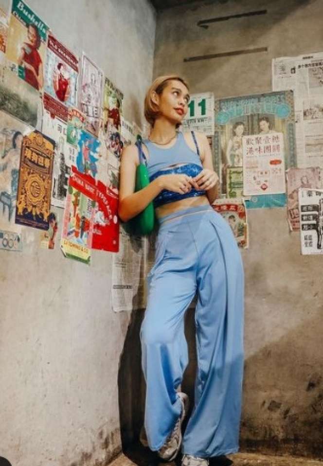 Ingat Conchita Caroline Si Host Kece? Kini Jadi Hot Mom Hingga Beli Rumah KPR!