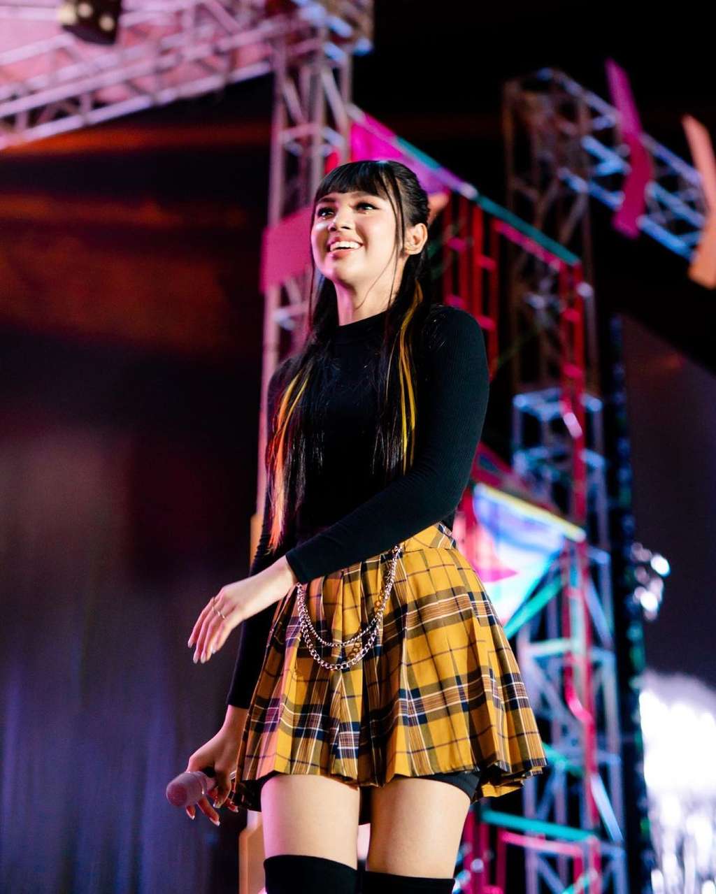 Potret Lyodra Ginting Ganti Gaya Rambut, Mirip Lisa Blackpink!