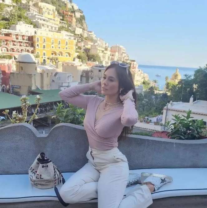 Artis Cantik Sekaligus Saudara Raffi Ahmad Ini Pacari Kakak Kelas Anaknya, Beda Usia 15 Tahun, Lihat 8 Potretnya