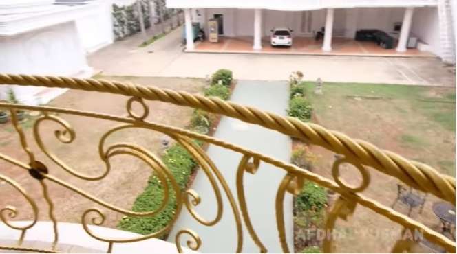 Potret `Rumah Putih` Lokasi Syuting Sinetron Lawas, Dulu Jadi Langganan Hunian Orang Kaya, Kini Dijual Puluhan Miliar!