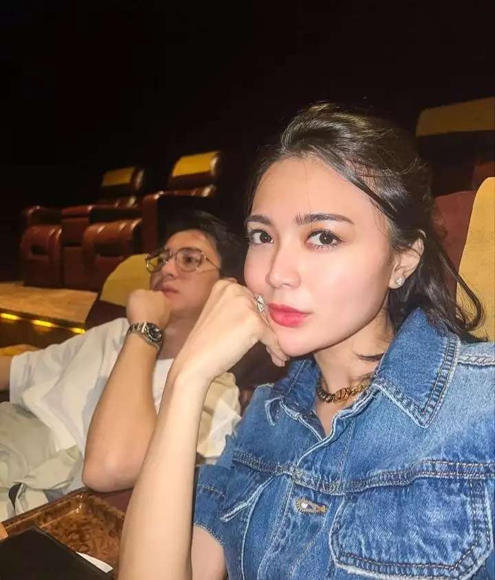10 Potret Mesra Wika Salim & Pacarnya yang Disebut Mirip Indra Kenz, Netizen: Gantengan Ini!