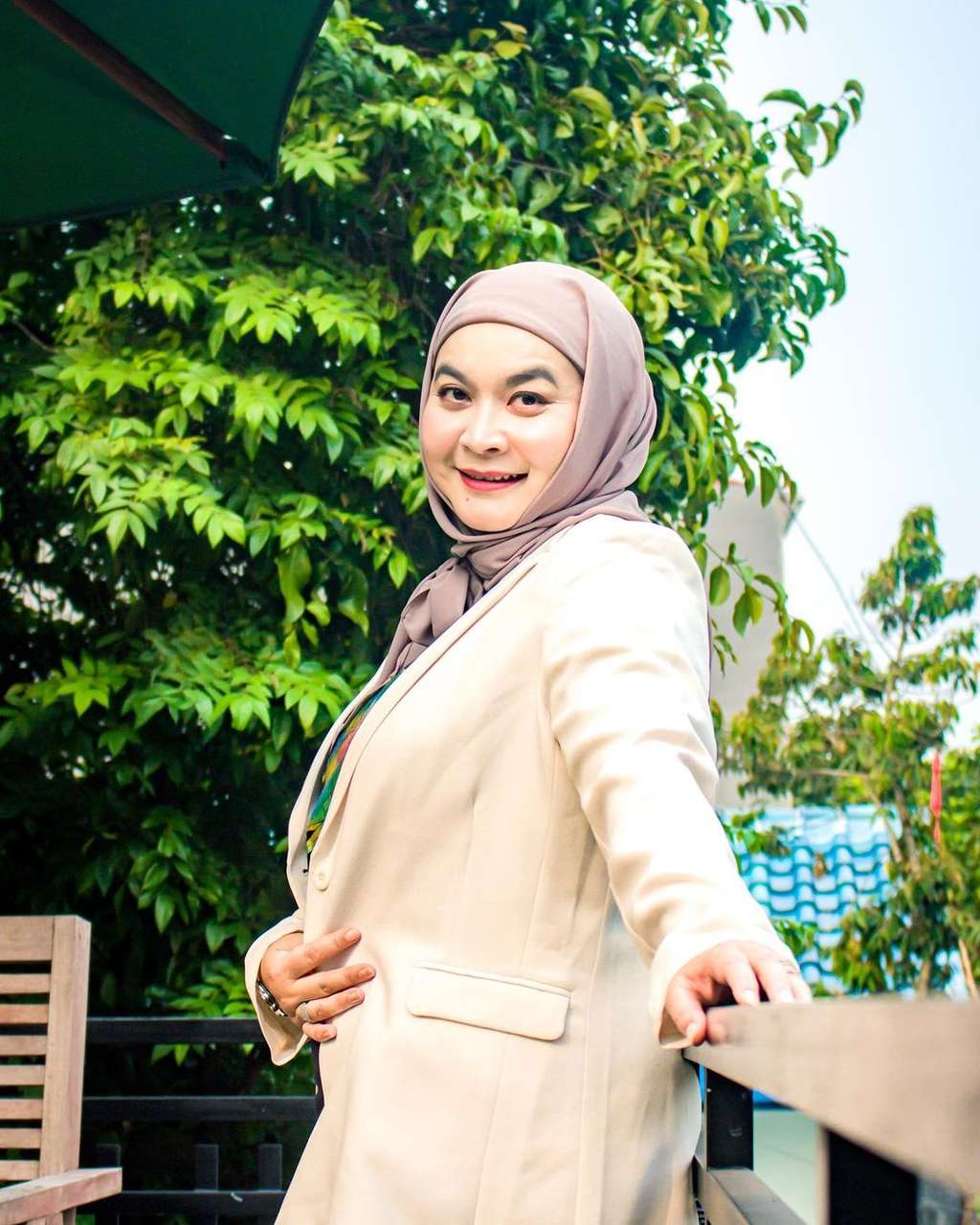 Ingat Pelawak Ulfa Dwiyanti? Lama Menghilang Kabarnya Bikin Syok, Tak Malu Jualan Seblak, Lihat 8 Potretnya