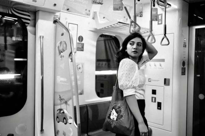 Ingat Gadis Cilik Sahabat Sherina di Film Petualangan Sherina? Kini Jadi Penyanyi Hits & Terkenal, Cek 8 Potretnya