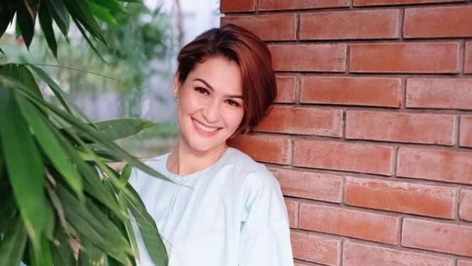 10 Orang Luar Negeri Jadi Artis Terkenal di Indonesia, Terakhir Digosipkan Pacari Lucinta Luna!