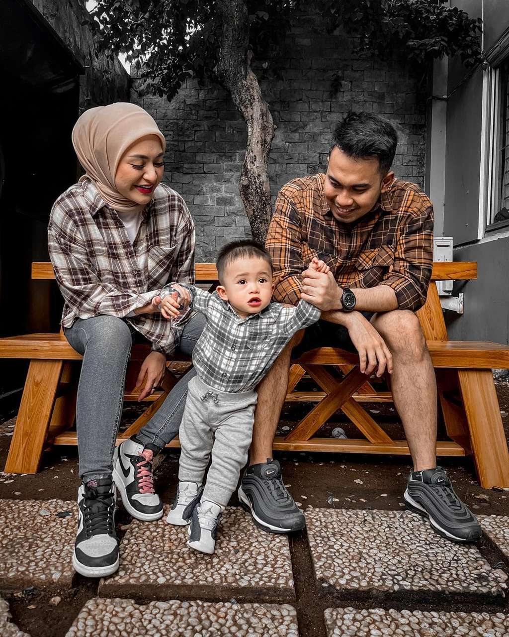 Potret Nathalie Holscher dan Kekasihnya Fariz Dituding Tinggal Serumah!