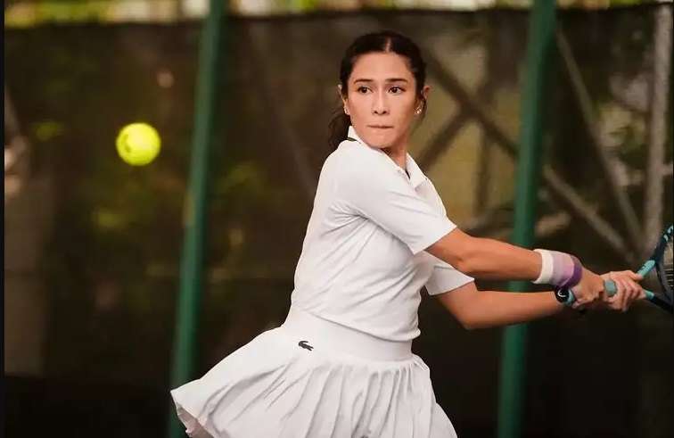 Potret Seleb Cantik Usia 40-an Saat Main Tenis, Penampilan Mulan Jameela Beda Dari yang Lain!