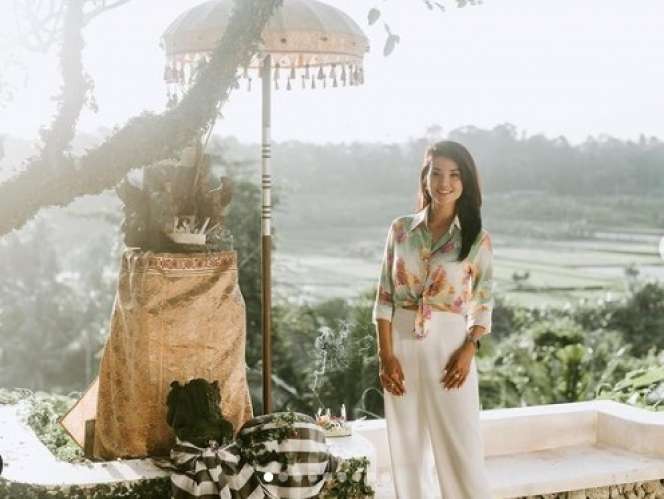 Masih Ingat Chef Cantik Farah Quinn? Kini Pilih Tinggal di AS, Penampilannya Bikin Pangling!