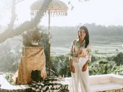 Masih Ingat Chef Cantik Farah Quinn? Kini Pilih Tinggal di AS, Penampilannya Bikin Pangling!