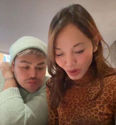 8 Potret Bunda Corla Usai Dimakeover Ivan Gunawan, Penampilannya Berubah Drastis!