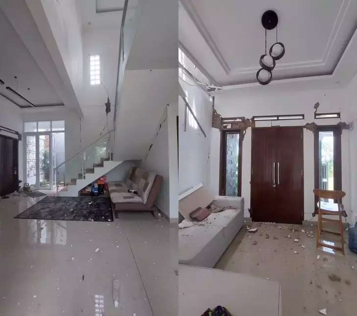 Baru Dihuni 8 Bulan, Rumah Gedongan Ini Hancur Karena Gempa Cianjur, Lihat 11 Potretnya Miris Banget!